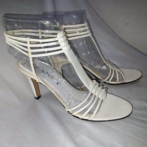 Vintage 1980's NY Transit Authority caged white sandals Size 10